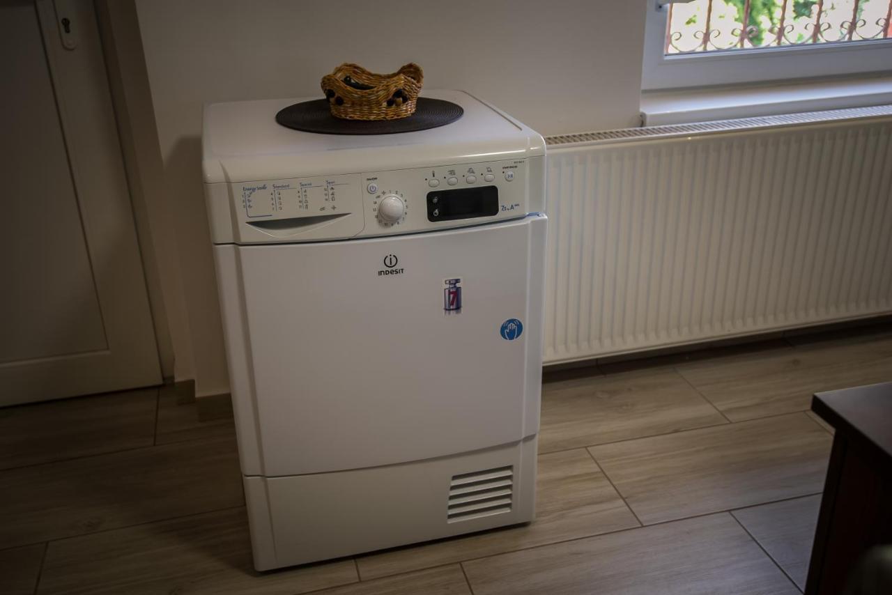 Mokka Apartman セゲド エクステリア 写真