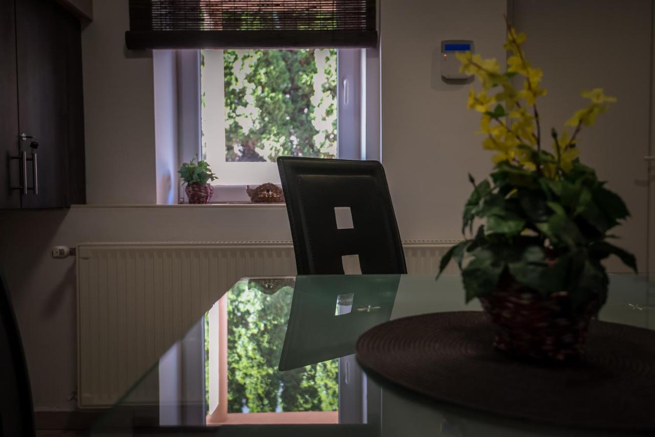 Mokka Apartman セゲド エクステリア 写真