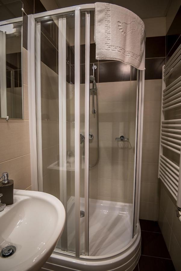 Mokka Apartman セゲド エクステリア 写真