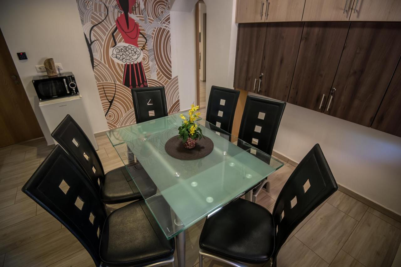 Mokka Apartman セゲド エクステリア 写真