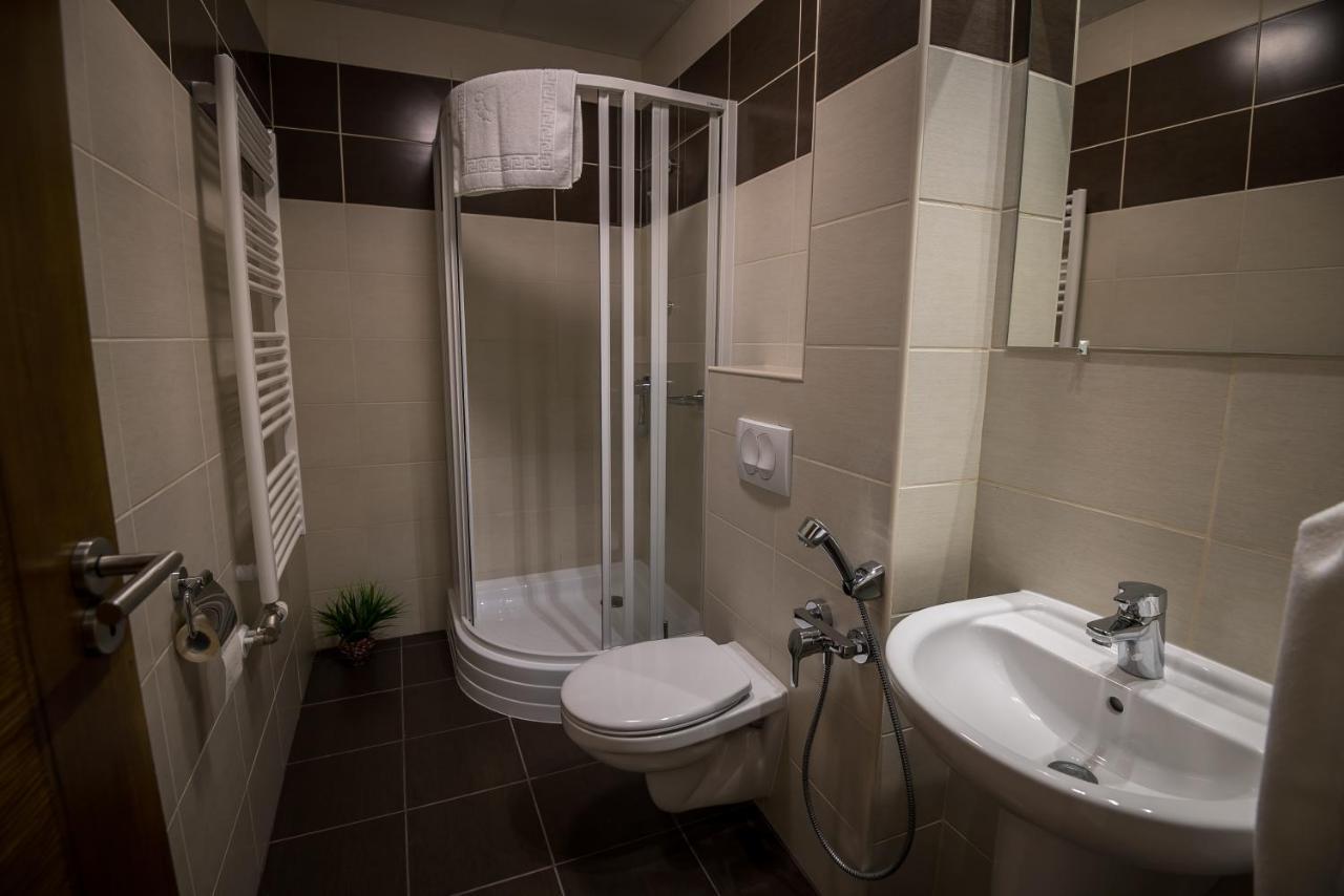Mokka Apartman セゲド エクステリア 写真