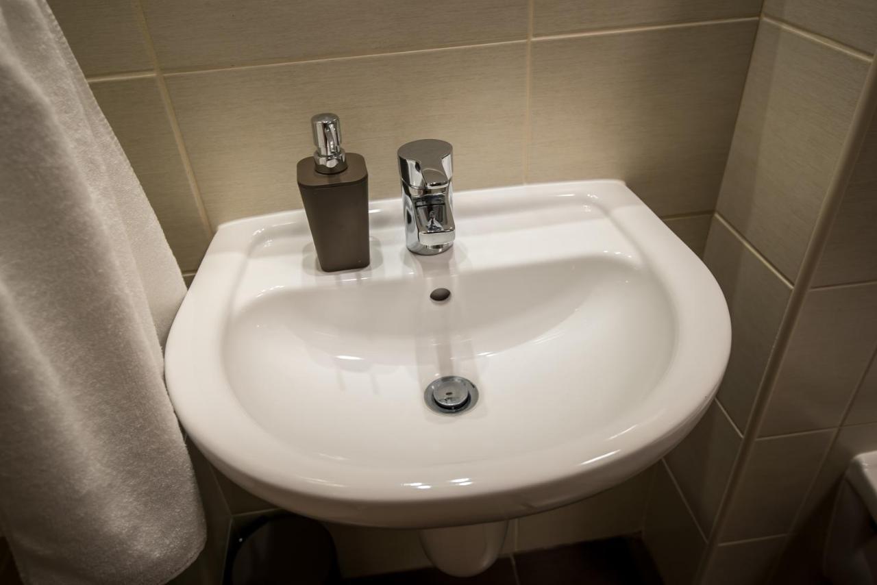 Mokka Apartman セゲド エクステリア 写真
