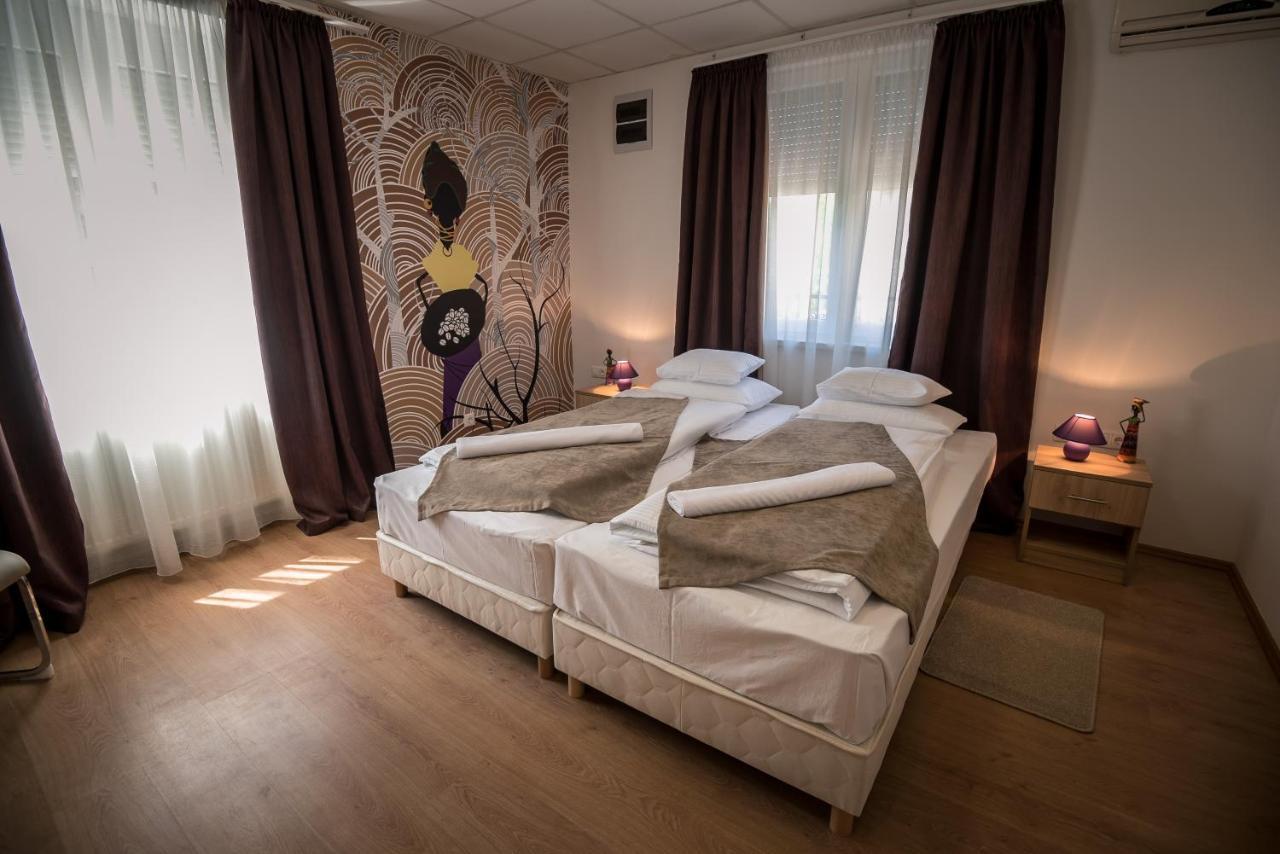 Mokka Apartman セゲド エクステリア 写真